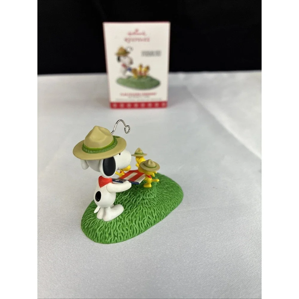 Hallmark Keepsake Ornaments 2017 Flag Folding Peanuts 2016 Patriotic Snowman Set
